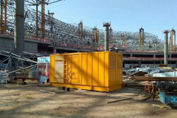 莱州发电机出租如何判断空气滤清器是否需要更换？